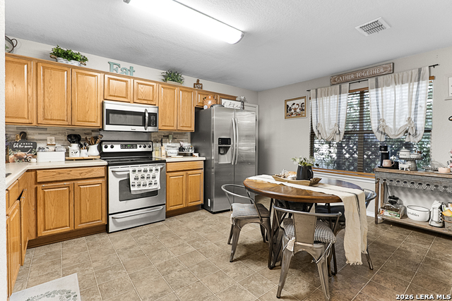 Image 11 of 31 For 9239 Everton