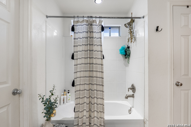 Image 21 of 31 For 9239 Everton