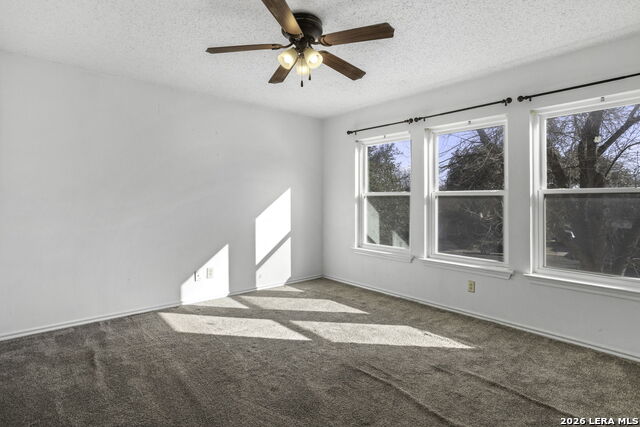 Image 12 of 25 For 6811 Barton Rock