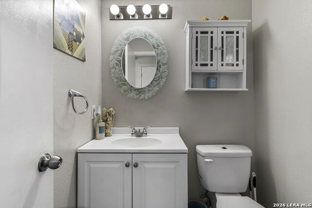 Image 15 of 25 For 6811 Barton Rock