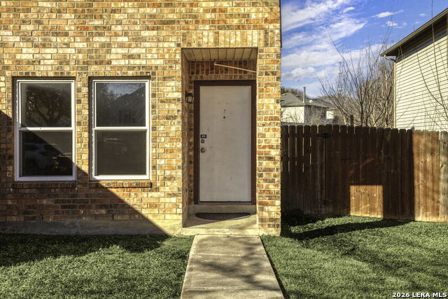 Image 4 of 25 For 6811 Barton Rock