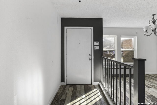 Image 5 of 25 For 6811 Barton Rock