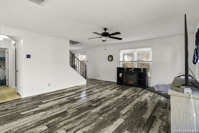 Image 7 of 25 For 6811 Barton Rock