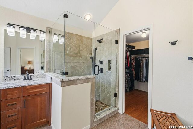 Image 22 of 44 For 318 River Ridge