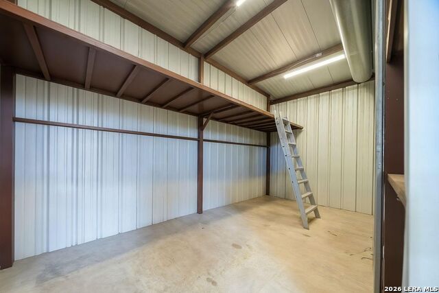 Image 34 of 44 For 318 River Ridge