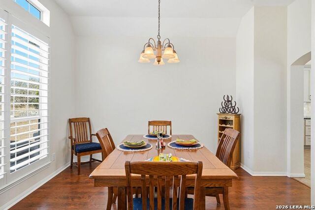 Image 7 of 44 For 318 River Ridge