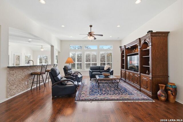 Image 9 of 44 For 318 River Ridge