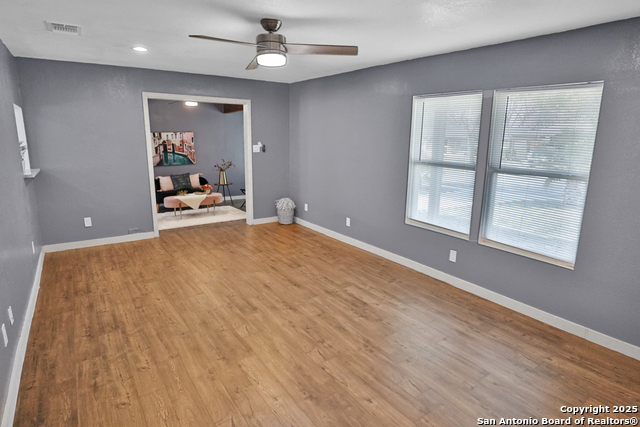 Image 17 of 39 For 4322 Waikiki