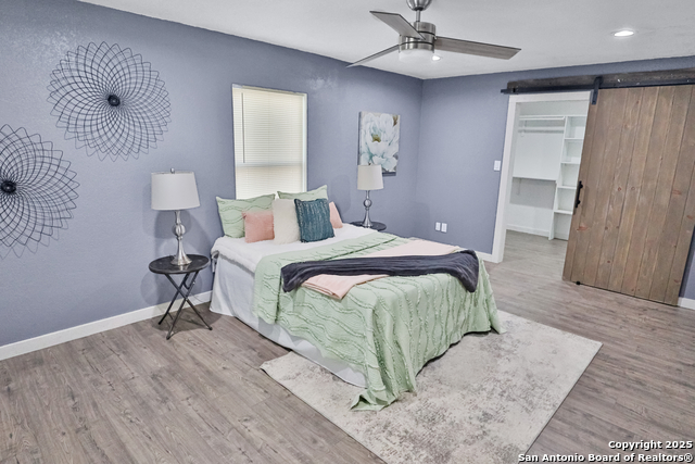 Image 22 of 39 For 4322 Waikiki