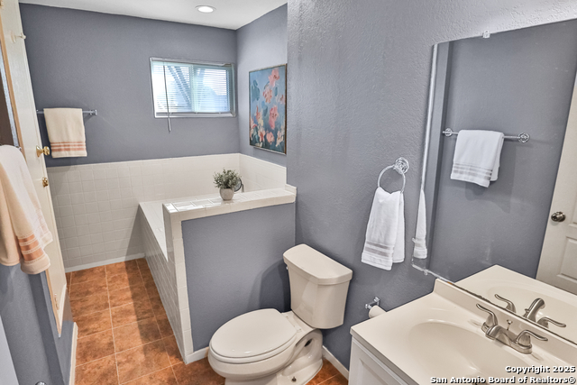 Image 37 of 39 For 4322 Waikiki