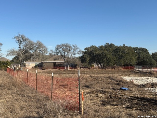 Image 10 of 27 For 107 Serapia Garza