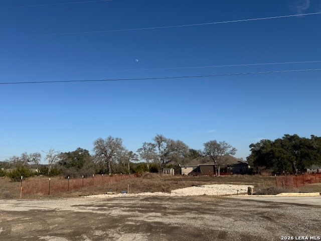 Image 7 of 27 For 107 Serapia Garza