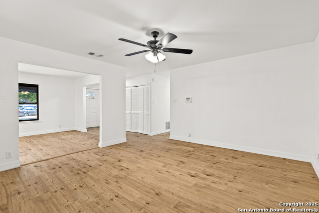 Image 6 of 22 For 9311 Contessa Dr