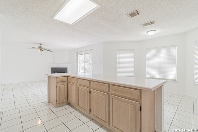 Image 18 of 52 For 11015 Kimes Park Dr