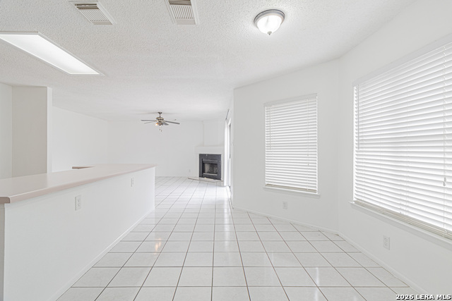 Image 21 of 52 For 11015 Kimes Park Dr