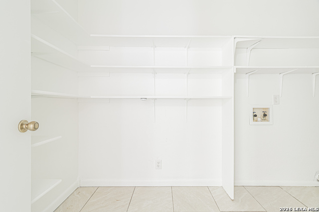 Image 23 of 52 For 11015 Kimes Park Dr