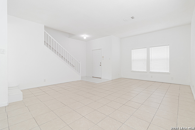 Image 4 of 52 For 11015 Kimes Park Dr