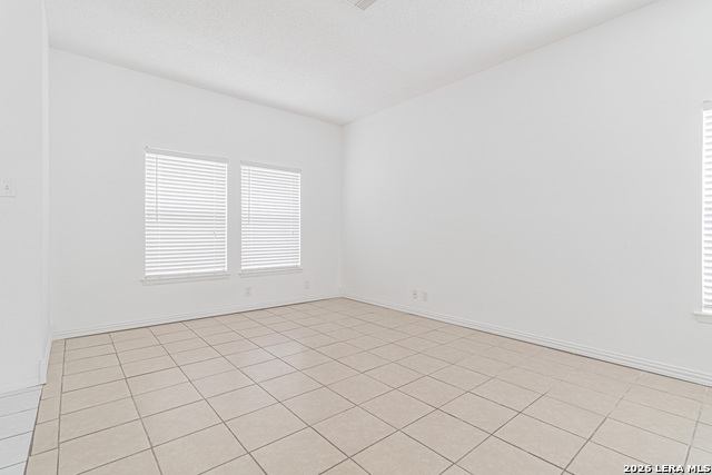 Image 7 of 52 For 11015 Kimes Park Dr