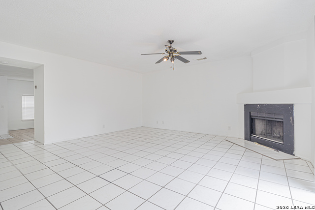 Image 9 of 52 For 11015 Kimes Park Dr