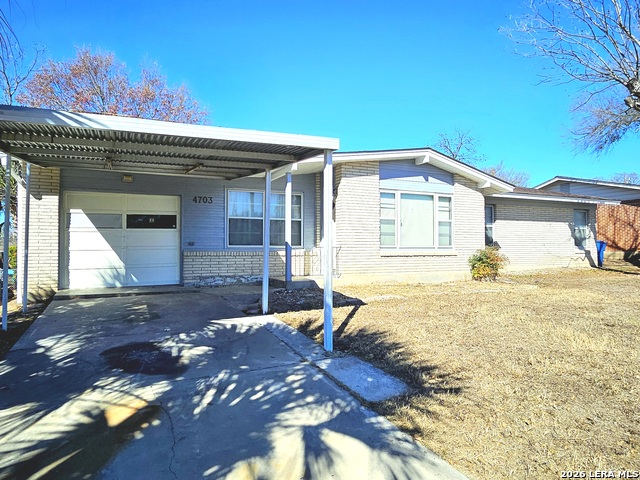 Image 3 of 28 For 4703 Chedder Dr.