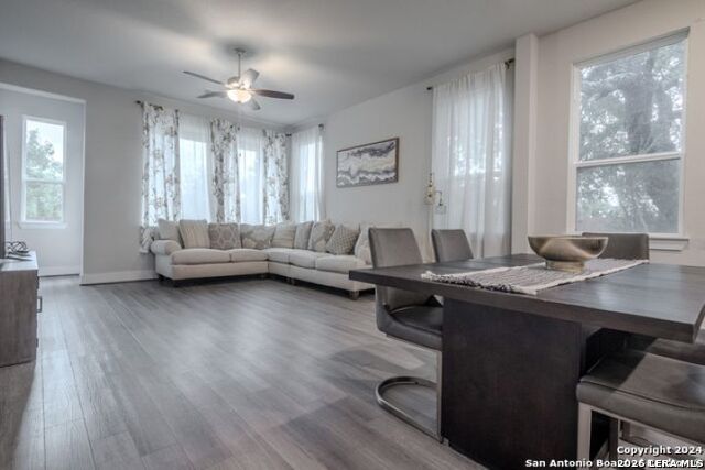 Image 3 of 8 For 12518 Yellowstone