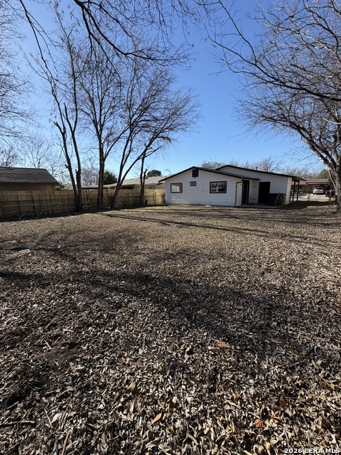 Image 9 of 13 For 5915 Highfield