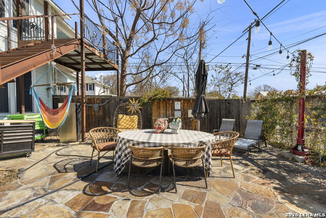 Image 41 of 57 For 3221 Flores N