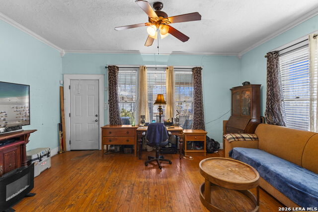 Image 9 of 57 For 3221 Flores N