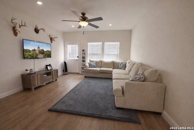 Image 10 of 19 For 177 Middle Green Loop