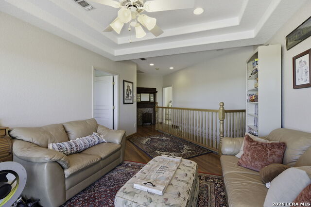 Image 27 of 49 For 436 Paradise Point