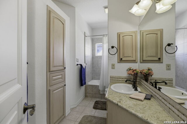 Image 32 of 49 For 436 Paradise Point