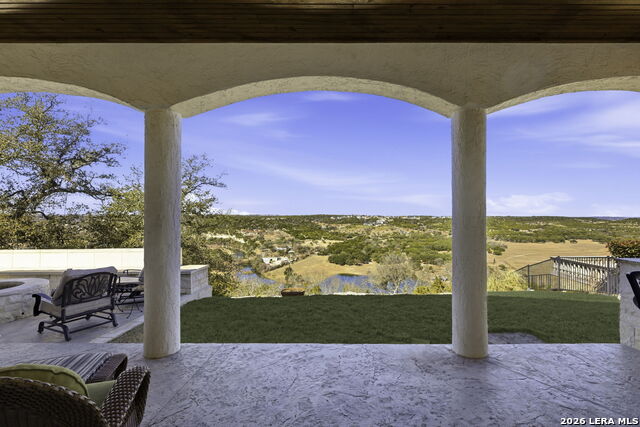 Image 33 of 49 For 436 Paradise Point