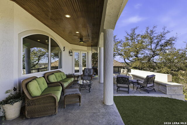 Image 36 of 49 For 436 Paradise Point