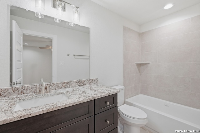 Image 18 of 39 For 728 Abigail Alley