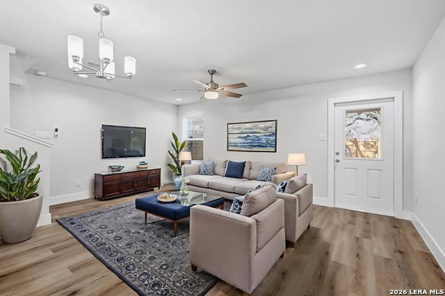 Image 24 of 39 For 728 Abigail Alley