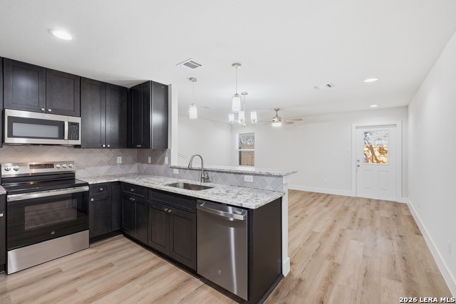 Image 27 of 39 For 728 Abigail Alley