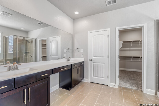 Image 20 of 25 For 13930 Tribeca