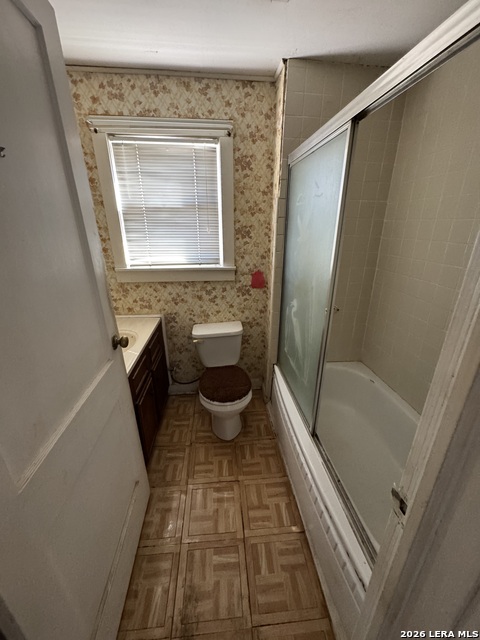 Image 10 of 19 For 13544 Ih 35 S