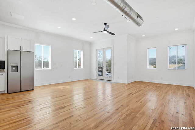 Image 8 of 32 For 118 Clark  