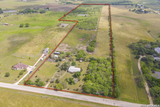 Details for 320 Graytown, St Hedwig, TX 78152
