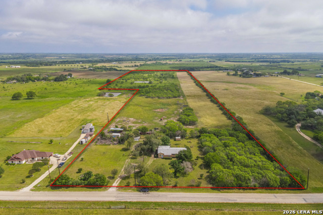 Image 2 of 10 For 320 Graytown