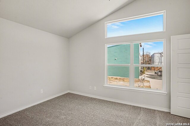 Image 21 of 27 For 310 W Evergreen St #107