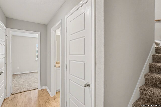 Image 4 of 27 For 310 W Evergreen St #107