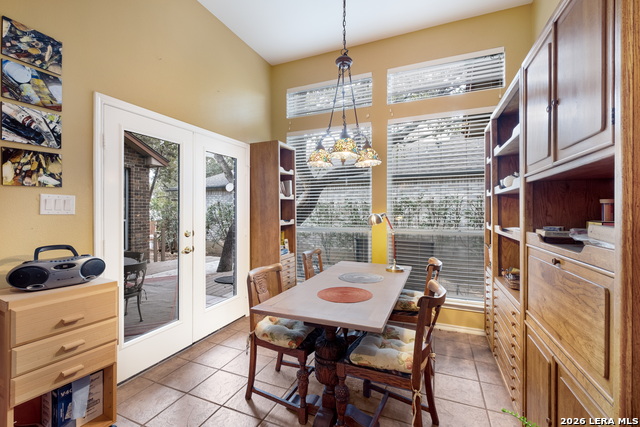 Image 16 of 32 For 18710 Rogers Pass