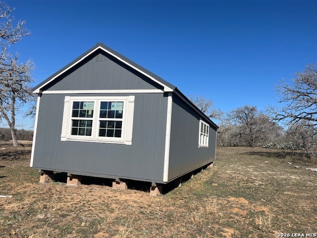 Listing photo id 8 for 3090 County Road 442