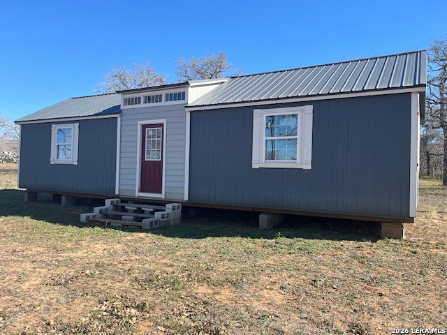 Listing photo id 5 for 3090 County Road 442