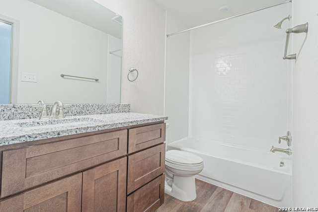 Image 23 of 34 For 7411 Gramercy Way  101