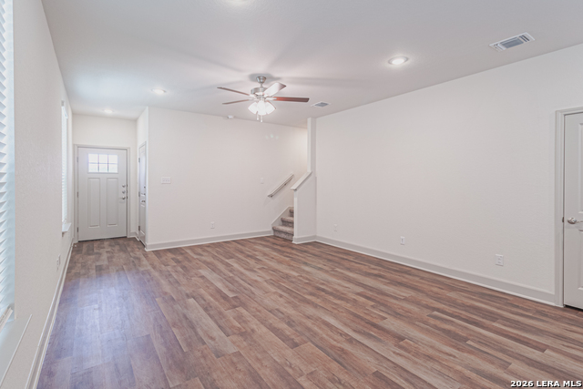 Image 5 of 34 For 7411 Gramercy Way  101