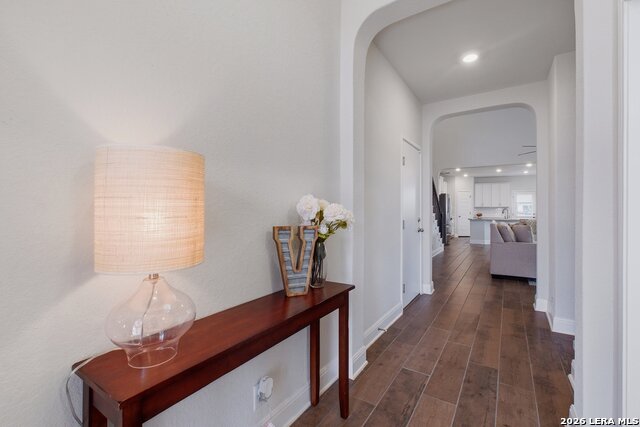 Image 3 of 27 For 8439 Knapp Rise