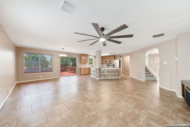 Image 3 of 31 For 814 Butler  